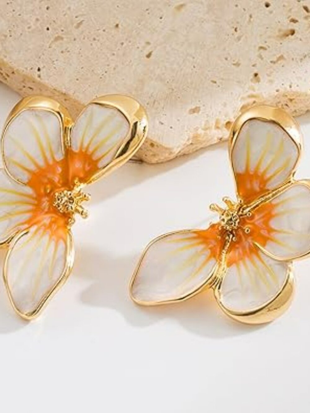 NEW Flower Earrings Irregular Petal Earring Set Orange White Flower Stud Elegant